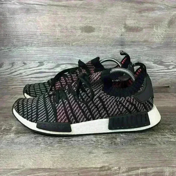 Adidas NMD R1 STLT Primeknit Sneakers Black Solar Pink Men’s 10.5 - Picture 3 of 11
